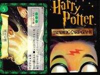 ハリーポッター カードゲーム まとめ 魔法生物の世話 魔法生物の世話 妖精の魔法 10 羽根の生えた鍵 5 鍋の大釜 すず 3 他人の杖 サムネイル 9