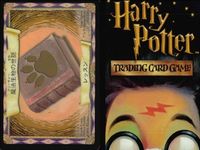 ハリーポッター カードゲーム まとめ 魔法生物の世話 魔法生物の世話 妖精の魔法 10 羽根の生えた鍵 5 鍋の大釜 すず 3 他人の杖 サムネイル 3