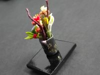 ミニチュア 生け花 差し花 花瓶 ハボタン 紅梅 梅 フィギュア 台座付 b3-1 サムネイル 4