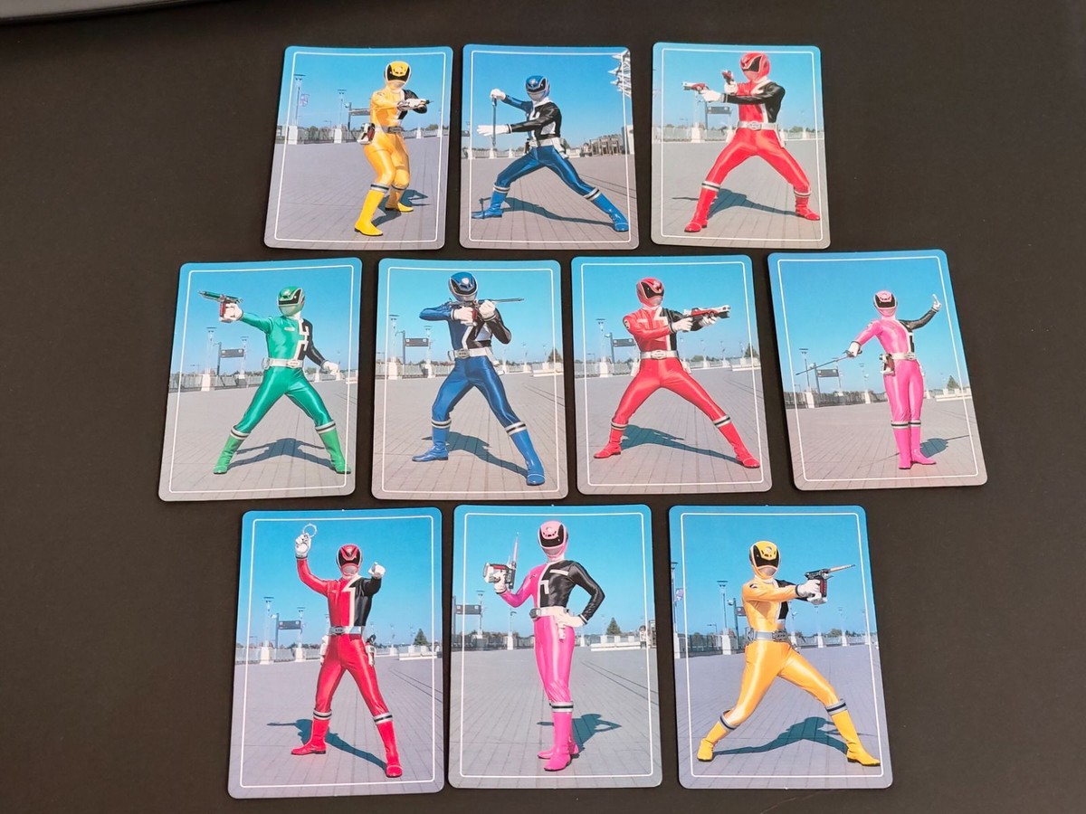 eb333【特捜戦隊デカレンジャー】カード メンバー単体ポーズ デカレッド/赤座伴番(載寧龍二) デカブルー/戸増宝児(林剛史) デカグリーン/江成仙一(伊藤陽佑) デカイエロー/礼紋茉莉花(木下あゆ美) デカピンク/胡堂小梅(菊地美香)