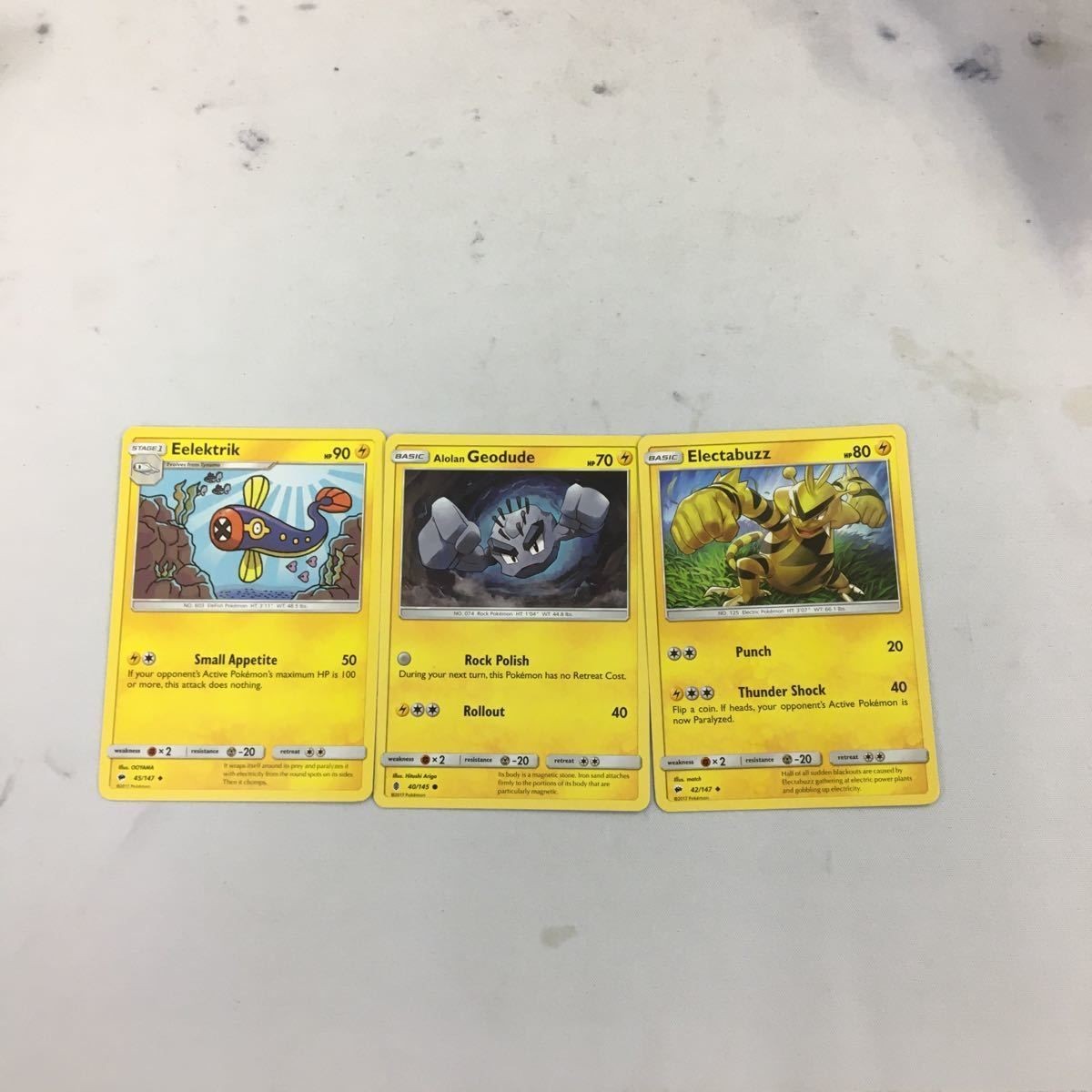 ポケモンカード 旧裏面 海外 英語版 3枚 エレブー イシツブテ シビビール 27