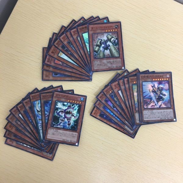 遊戯王 スーパーレア カード トレーディングカード ターレットウォリアー 幻創龍ファンタズメイ ジョーズマン 30枚 まとめ