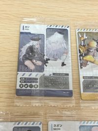 勝利の女神NIKKE 勝利の女神:NIKKE カード まとめ キャラクター マリアン ネオン ポリ リター 紅蓮 5枚 No.001 No.004 No.007 No.012 No.023 バンダイ ウエハース サムネイル 3