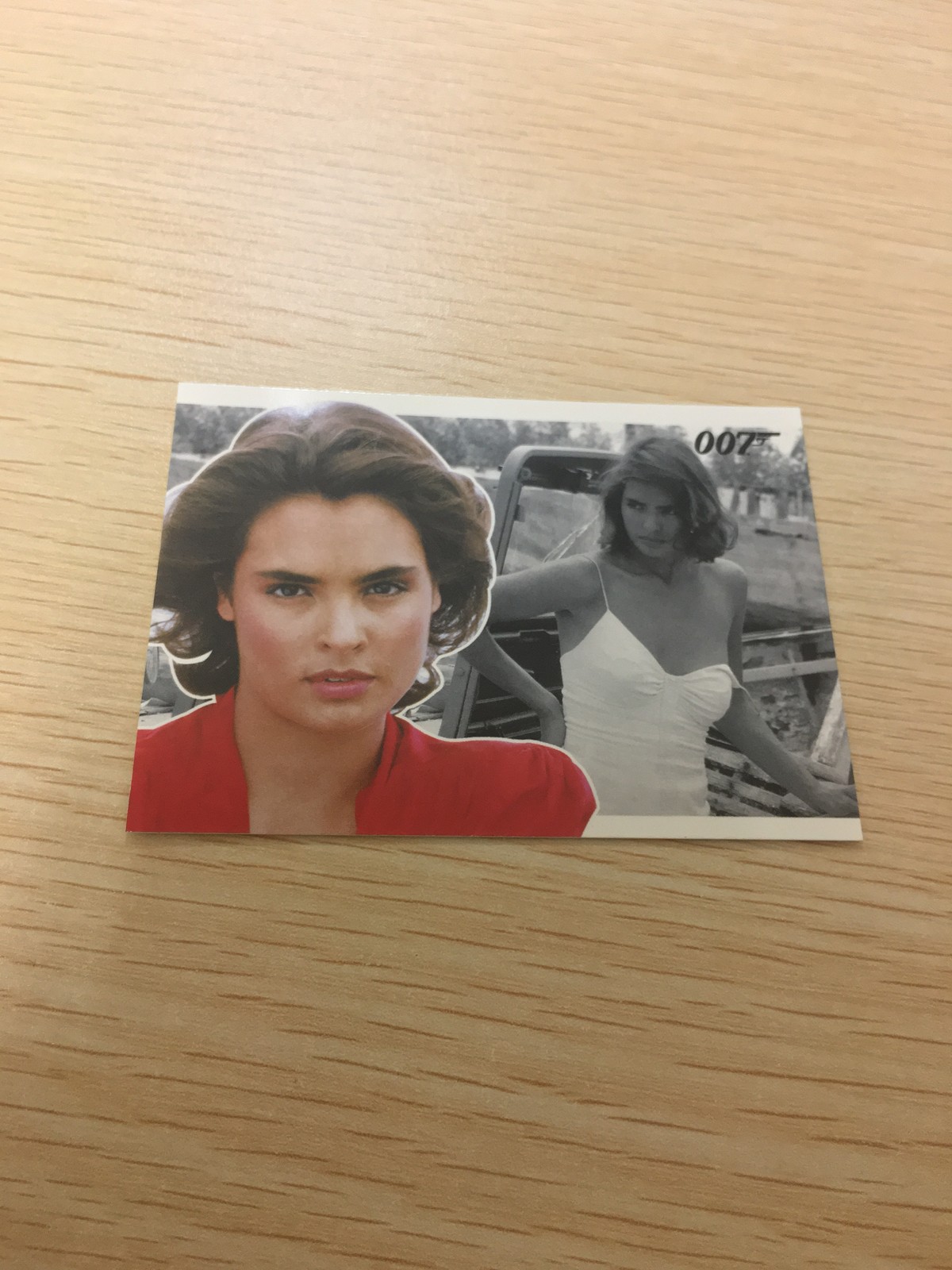 James Bond 007 007 ゼロゼロセブン カード SCIFIHOBBY.COM Rittenhouse Archives カード Lupe Lamora トレカ 59 Rittenhouse Archives