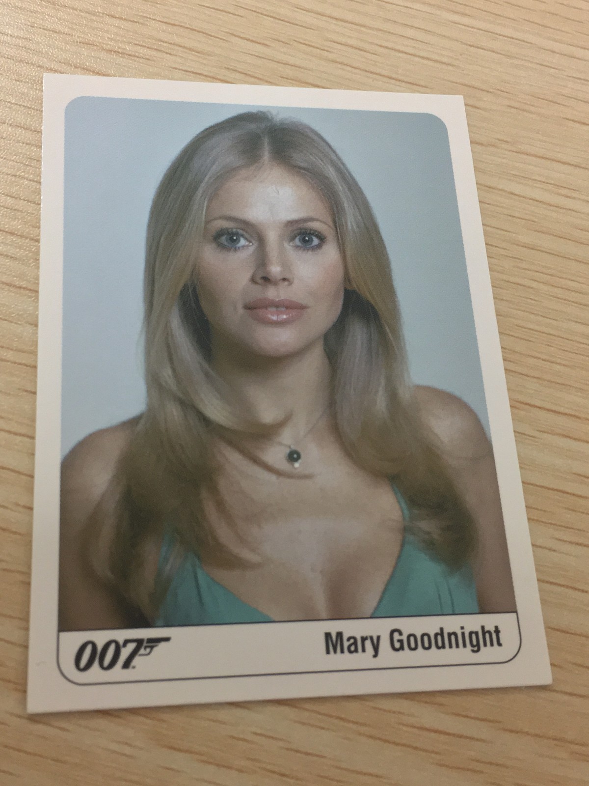 James Bond 007 007 ゼロゼロセブン カード カード Mary Goodnight トレカ 79 Rittenhouse Archives トレーディング