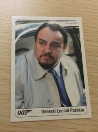 James Bond 007 007 ゼロゼロセブン カード カード General Leonid Pushkin トレカ 132 Rittenhouse Archives コレクション サムネイル 1