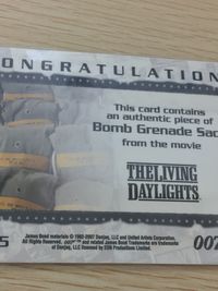 James Bond 007 The Living Daylights 007 ゼロゼロセブン カード コスチューム 当選品 カード Bomb Grenade Sack トレカ RC15 Rittenhouse Archives サムネイル 7