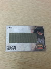 James Bond 007 The Living Daylights 007 ゼロゼロセブン カード コスチューム 当選品 カード Bomb Grenade Sack トレカ RC15 Rittenhouse Archives サムネイル 1