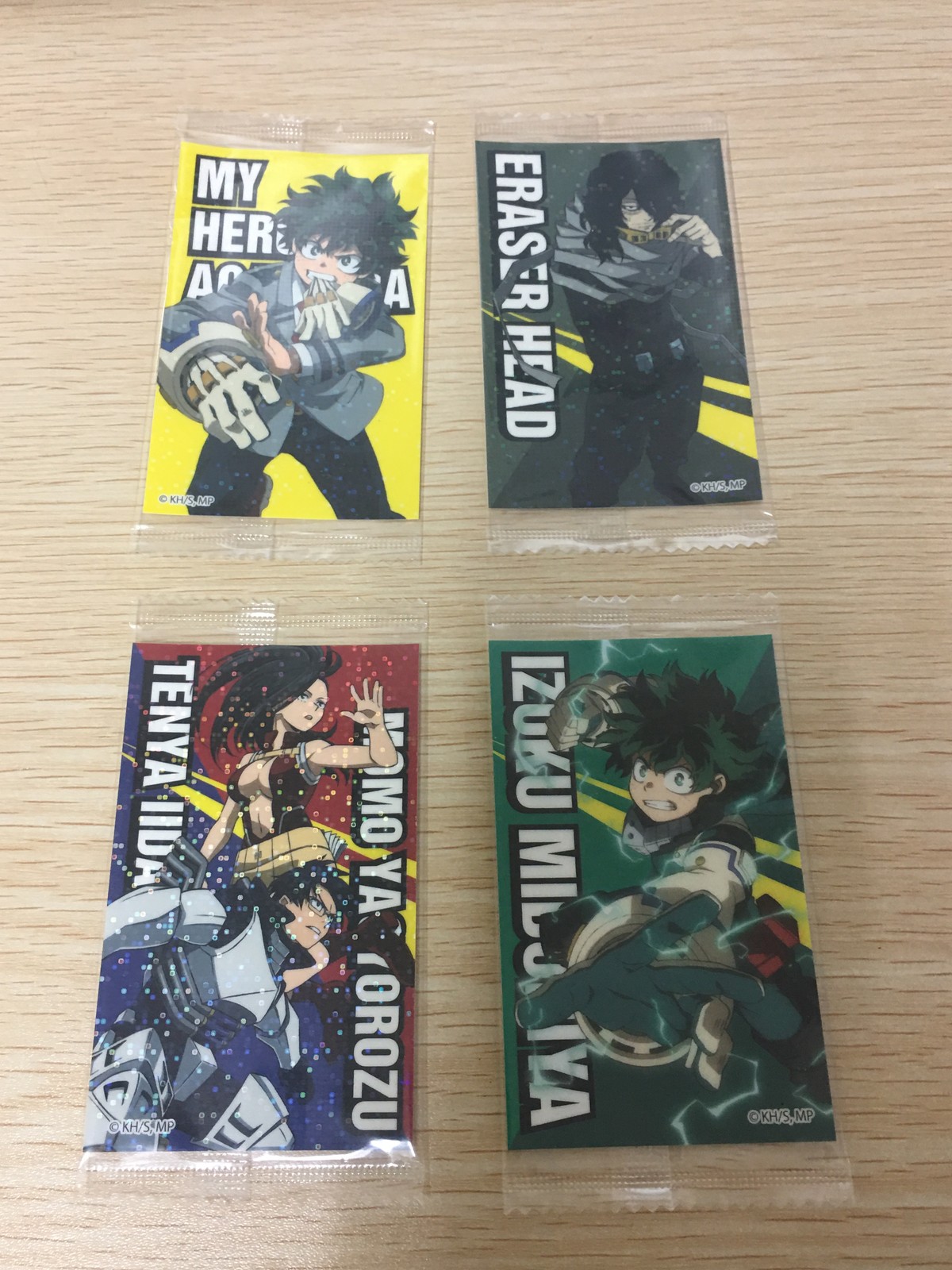 ヒロアカ 僕のヒーローアカデミア カード まとめ ウエハース 緑谷出久 イレイザーヘッド 飯田天哉 八百万百 4枚 バンダイ