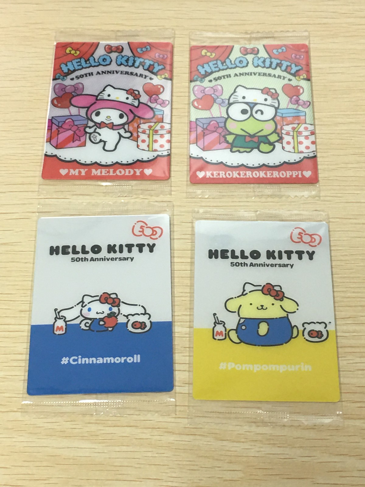 ハローキティ 50th Anniversary カード まとめ コレクション マイメロディ けろけろけろっぴ シナモロール ポムポムプリン 4枚 06 11 15 16 バンダイ 食玩