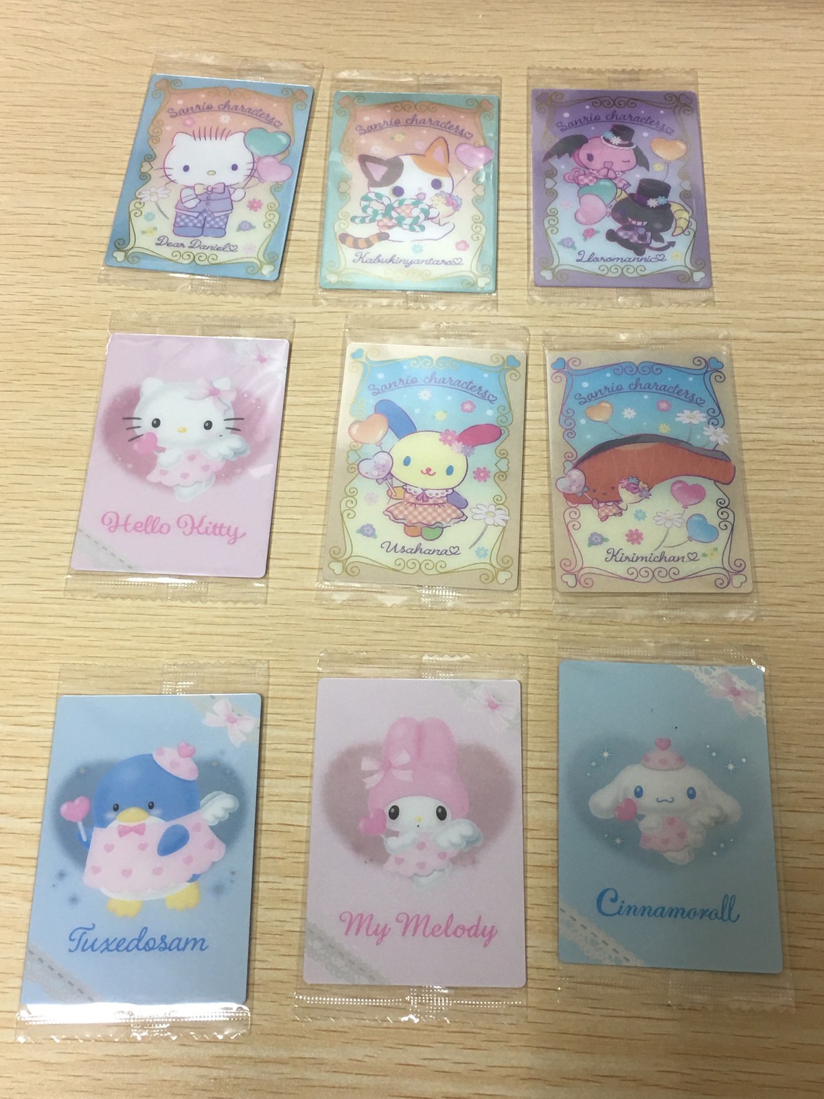 サンリオキャラクターズ ウエハース カード まとめ キャラクター ハローキティ ディアダニエル カブキニャンたろう ロロマニック ウサハナ キリミちゃん マイメロディ シナモロール タキシードサム 9枚 24 22 23 21