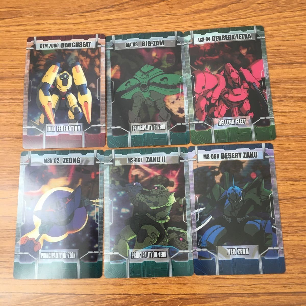 クリア カード トレカ まとめ ガンダム ガーベラ テトラ ディザート ザク ビク ザム ドーシート ザク ジオング 49