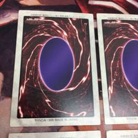 イエローヘカテー レッドヘカテー バイオレットヘカテー ゴーゴン バンダイ版 遊戯王 98 99 100 101 悪の女神三姉妹 まとめ サムネイル 7