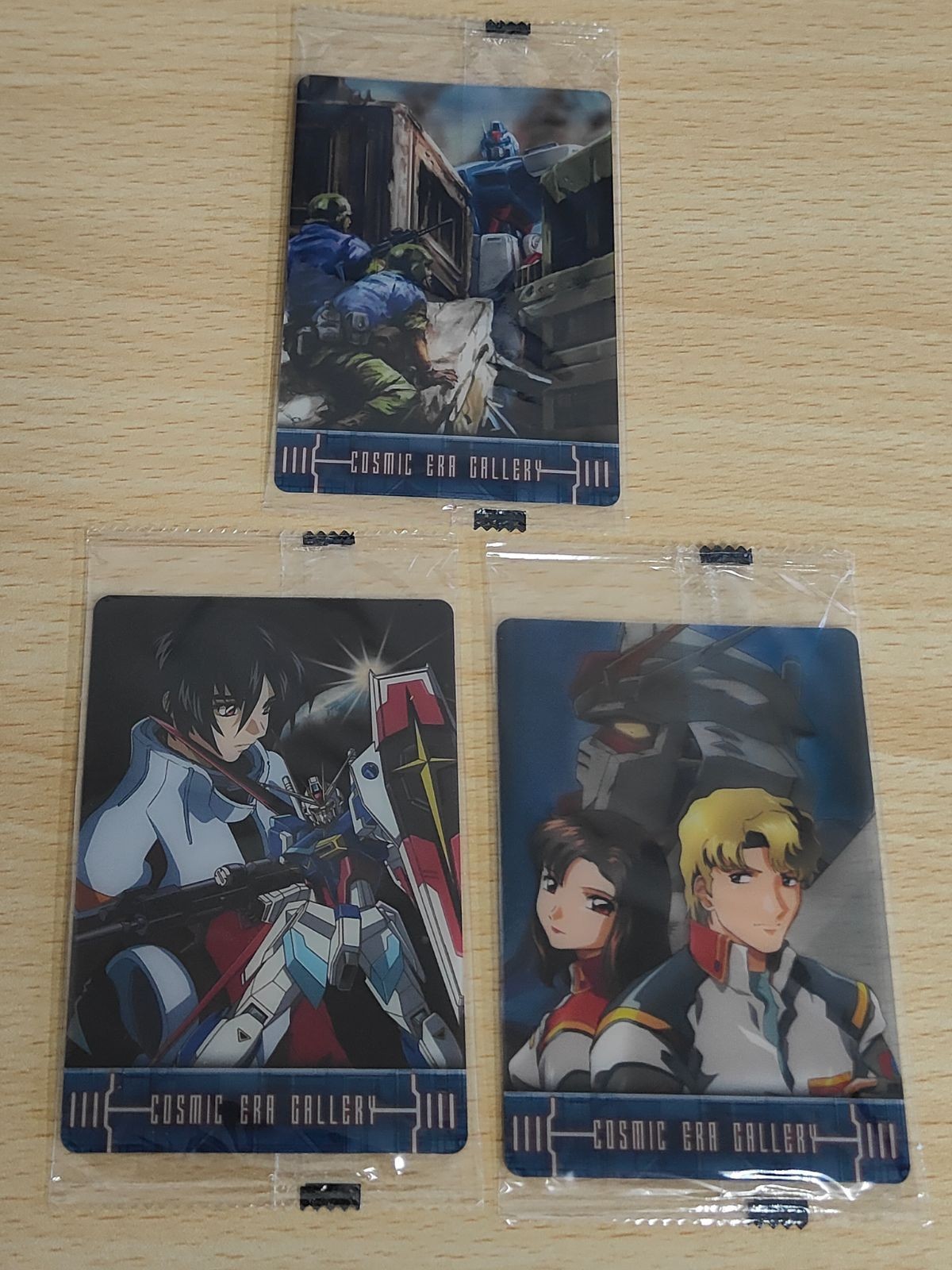 ガンダム SEED DESTINY 森永 ウエハース 未開封 コンプリートワークス シン・アスカ マリュー ムウ 巨人の脅威