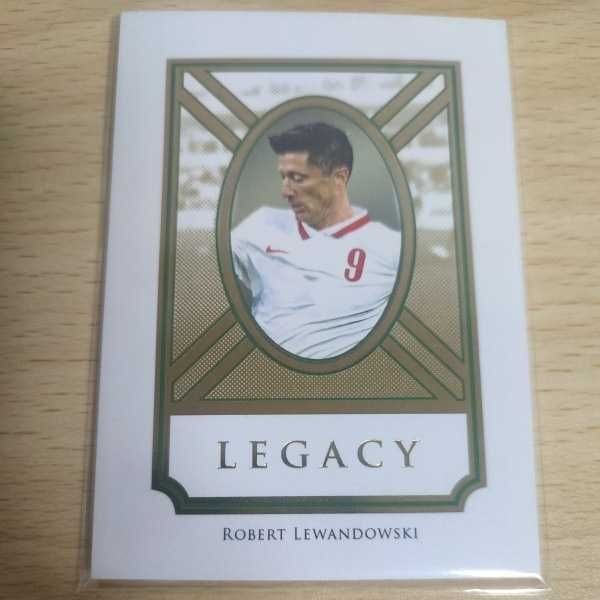 robert lewandowski レバンドフスキ レヴァンドフスキ futera フテラ unique ユニーク 19/23 カード 1022