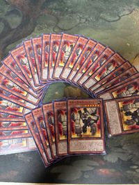 Yu-Gi-Oh Thousand Protect Golem 30 Card Lot Normal