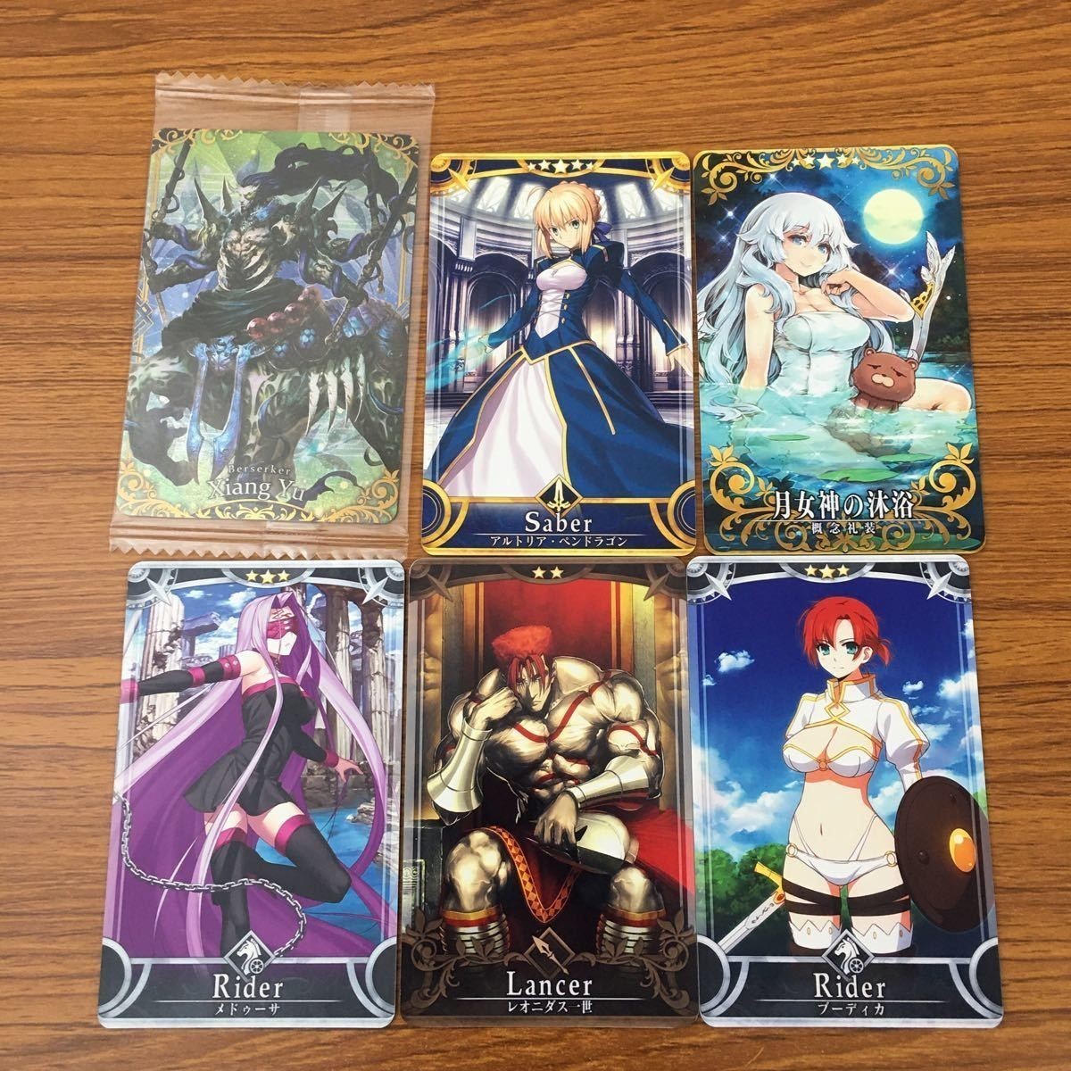 トレカ カード まとめ Fate メドゥーサ レオニダス一世 ブーディカ アルトリア ペンドラゴン 月女神の沐浴 44