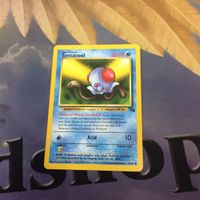 ポケモンカード 旧裏面 海外 英語版 メノクラゲ ライチュウ わるいギャロップ 67 48 70 62 サムネイル 2