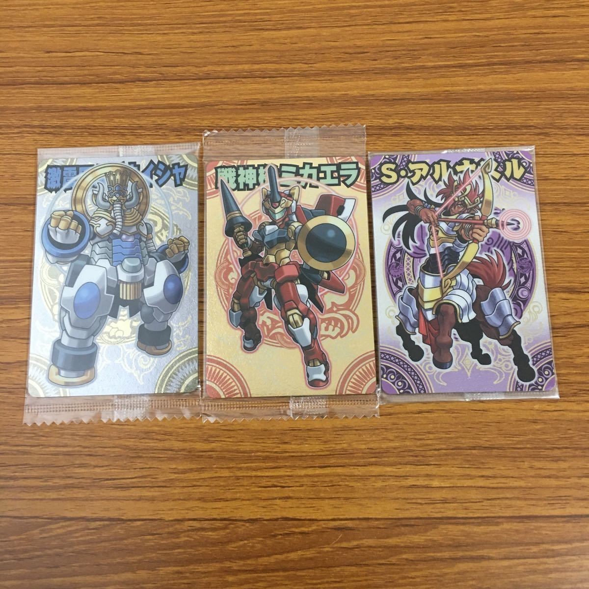 未開封 まとめ 神羅万象 カード 戦神機 ミカエラ S アルナスル 激震巨象 ガネイシャ レア キラ 1